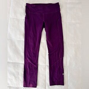 Lululemon Purple Cropped Leggings Size 4
